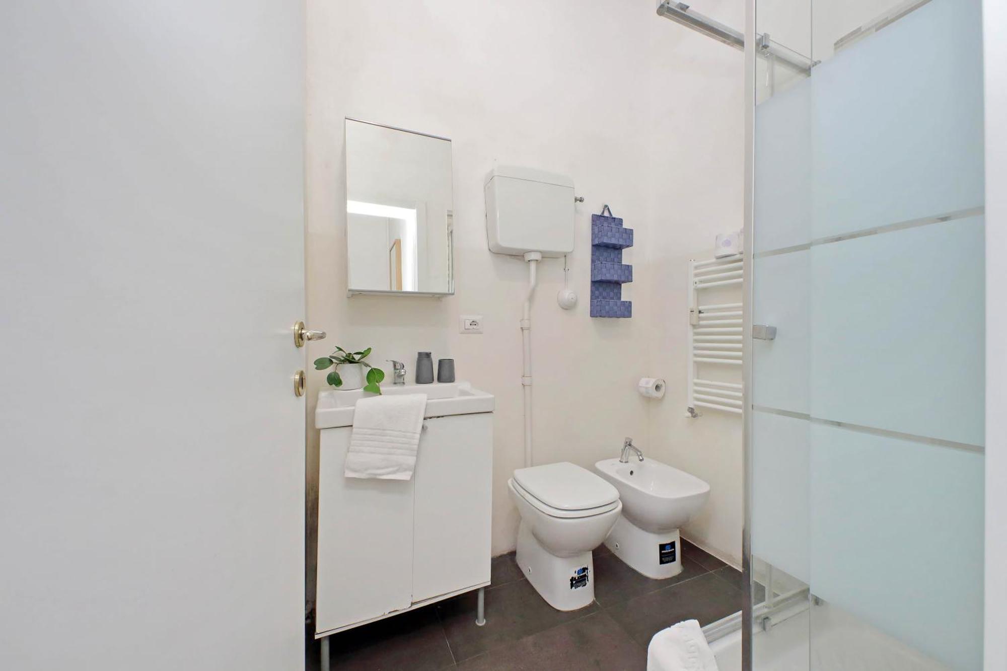 Triumph Apartment Roma Ngoại thất bức ảnh