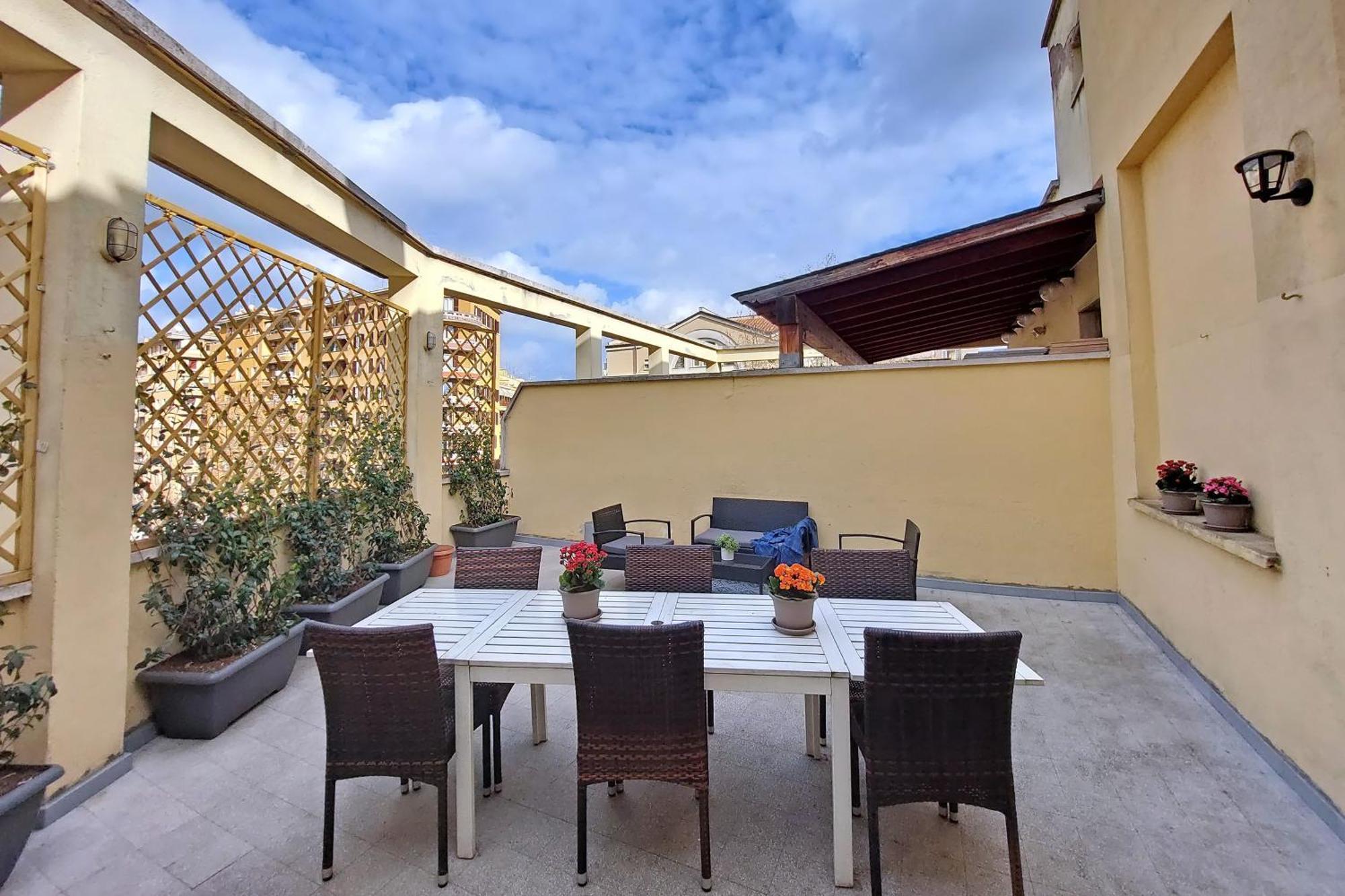 Triumph Apartment Roma Ngoại thất bức ảnh